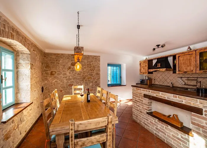 Hidden Gem With Pool Vakantiehuis *