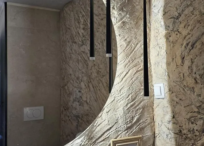 Hidden Gem With Pool *