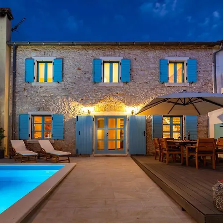 Hidden Gem With Pool * Zadar